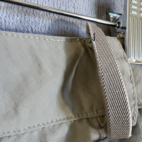 The North Face Pant Women 6 Khaki Tan Nylon Zip Off Cargo Utility Hiking Outdoor - Picture 9 of 14